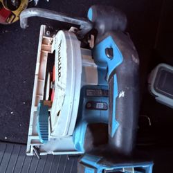 Circular saw Makita New No battery 