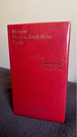 Baccarat Rouge 540 extrait