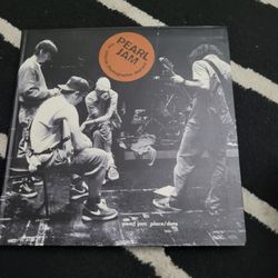 Pearl Jam: The Official Photographic Record