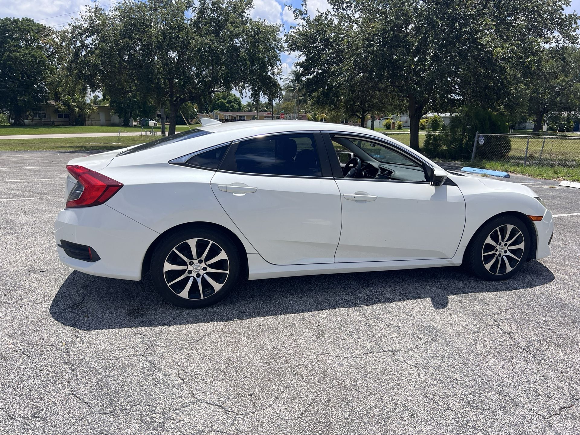 2018 Honda Civic Ex 2.0L Complete Part Out