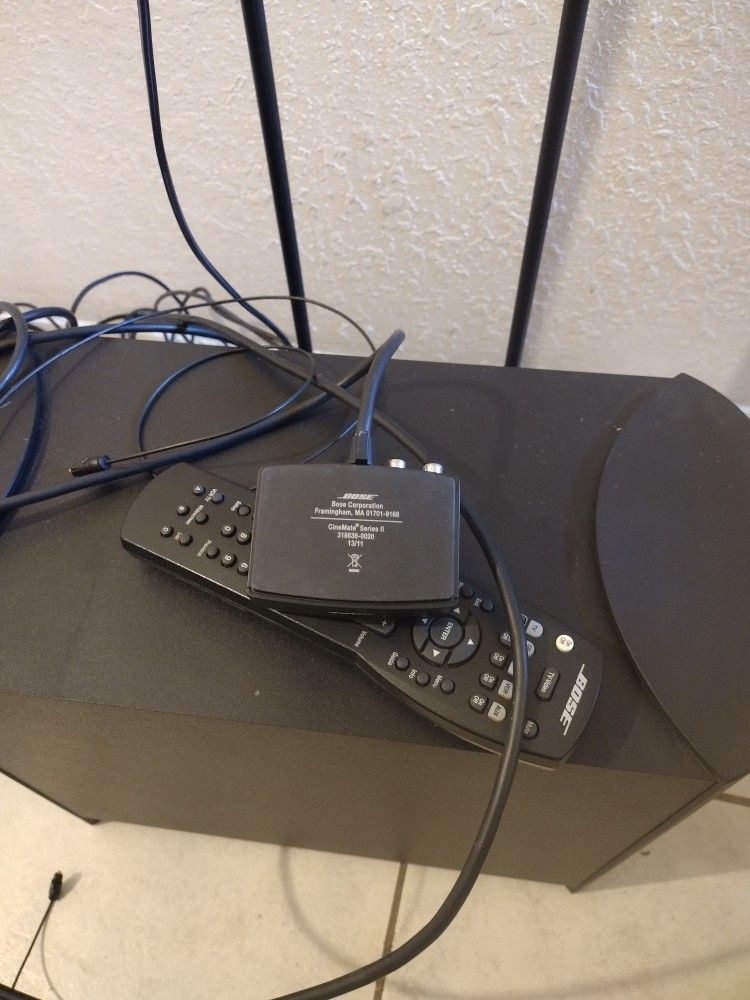 BOSE CINEMATE SERIES II SPEAKER STAND INCLUDED $200.00🤑sony Soundbar $50 Lost Remote Is A Bluetooth Speaker Last Picture S