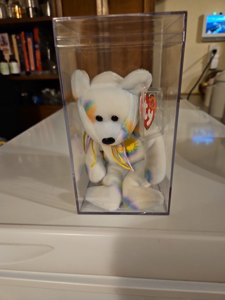 Ty Beanie Bear Cheery 2001 Mint Condition Tag errors Taking offers