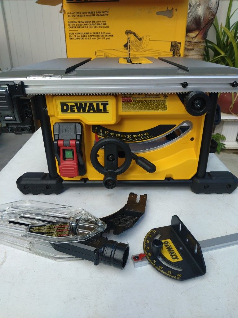 DeWalt 8_1/4" Table Saw