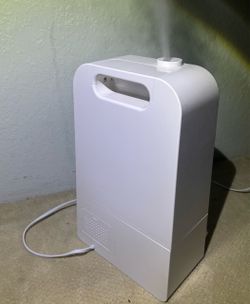 Large White Ultrasonic Humidifier