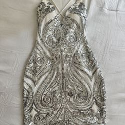 s/m sliver & white tight dress 