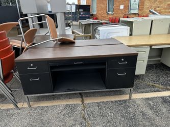 Desk
