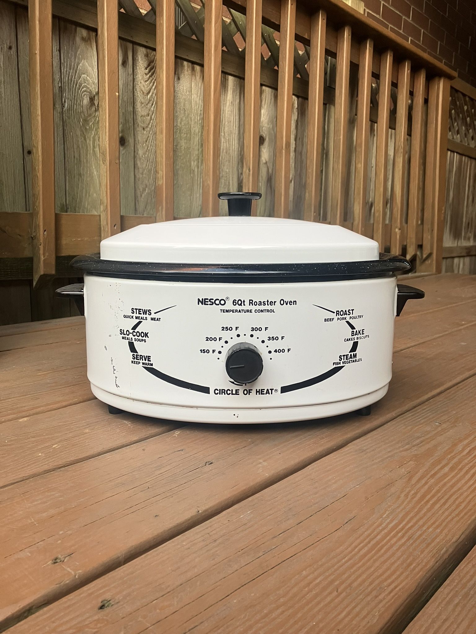Vintage Nesco 6 Quart Roaster Oven - Excellent Working Condition