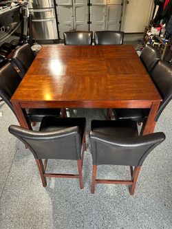 Dinning Table