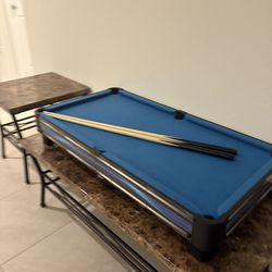 Mini Pool Table