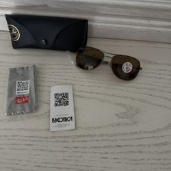 NWT-Ray-Ban Black and Brown Aviator Sunglasses