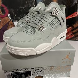 Jordan 4 “SEAFOAM” 