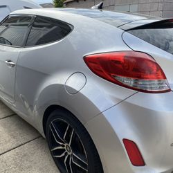 2012 Veloster Premium Package 