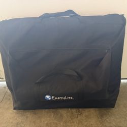 Earthlite Massage Table with Case