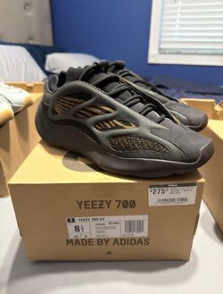 Yeezy 700