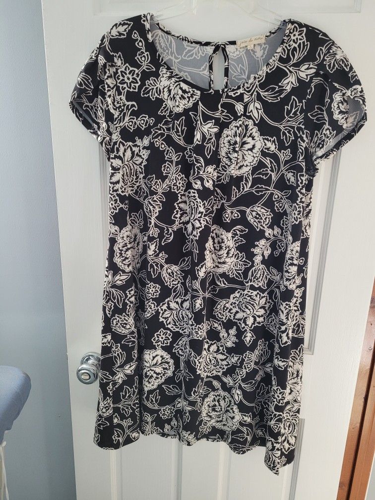 Woman's Dress-never worn