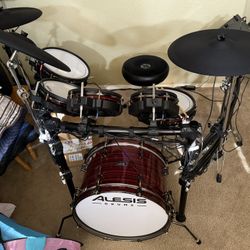 Alesis Strata Prime Electronic Drum Set
