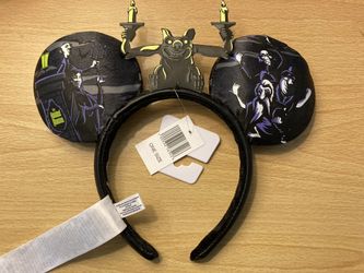 Disney 99 Haunts ears