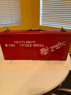 Milwaukee right angle drive drill