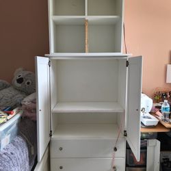 Storage 2 Door/2  Drawer Kids & 4-Cube Storage (Together/ Juntas)
