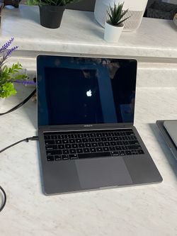 iCloud Locked 2022 MacBook Pro M2