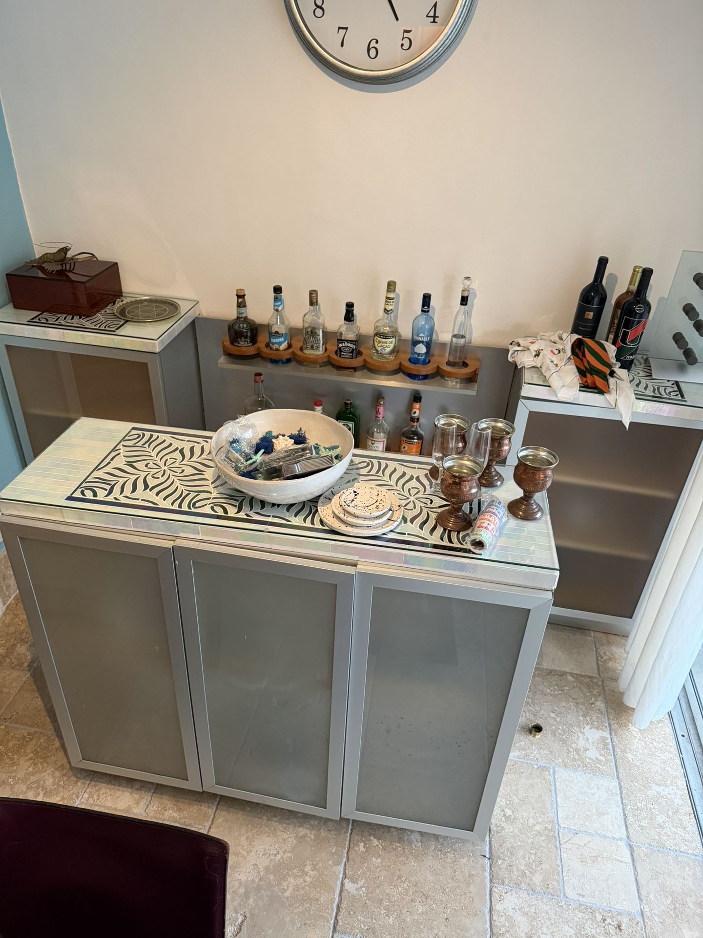 Bar And Bar Storage