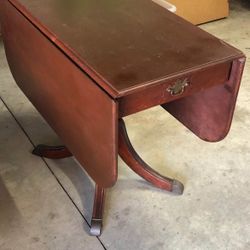 Early 1900’s Antique Drop Leaf Table