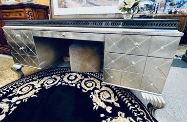 AICO By Michael Amini Hollywood Swank DESK