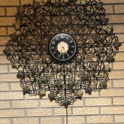Vintage Clock (resin) Still Available 