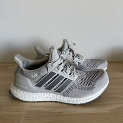 Adidas UltraBoost M8.5 - $70 obo