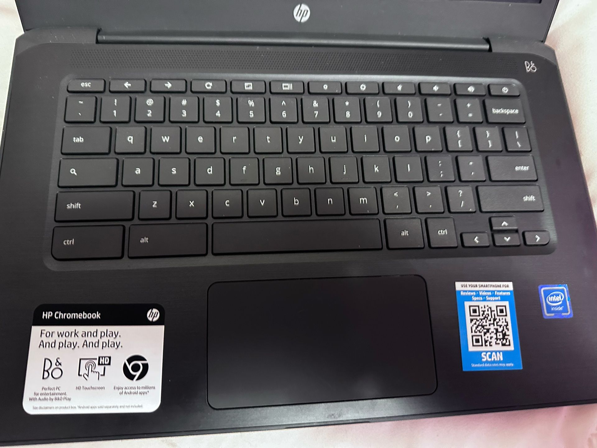 HP Spectre 13.5 Wide Ultra XGA TOUCH SCREEN LAPTOP INTEL CORE I7 16 GB 512 GB SSD Nightfall Black