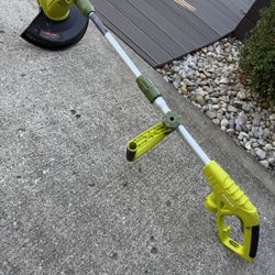 Awesome Sun Joe Electric Weedeater in great shape!  