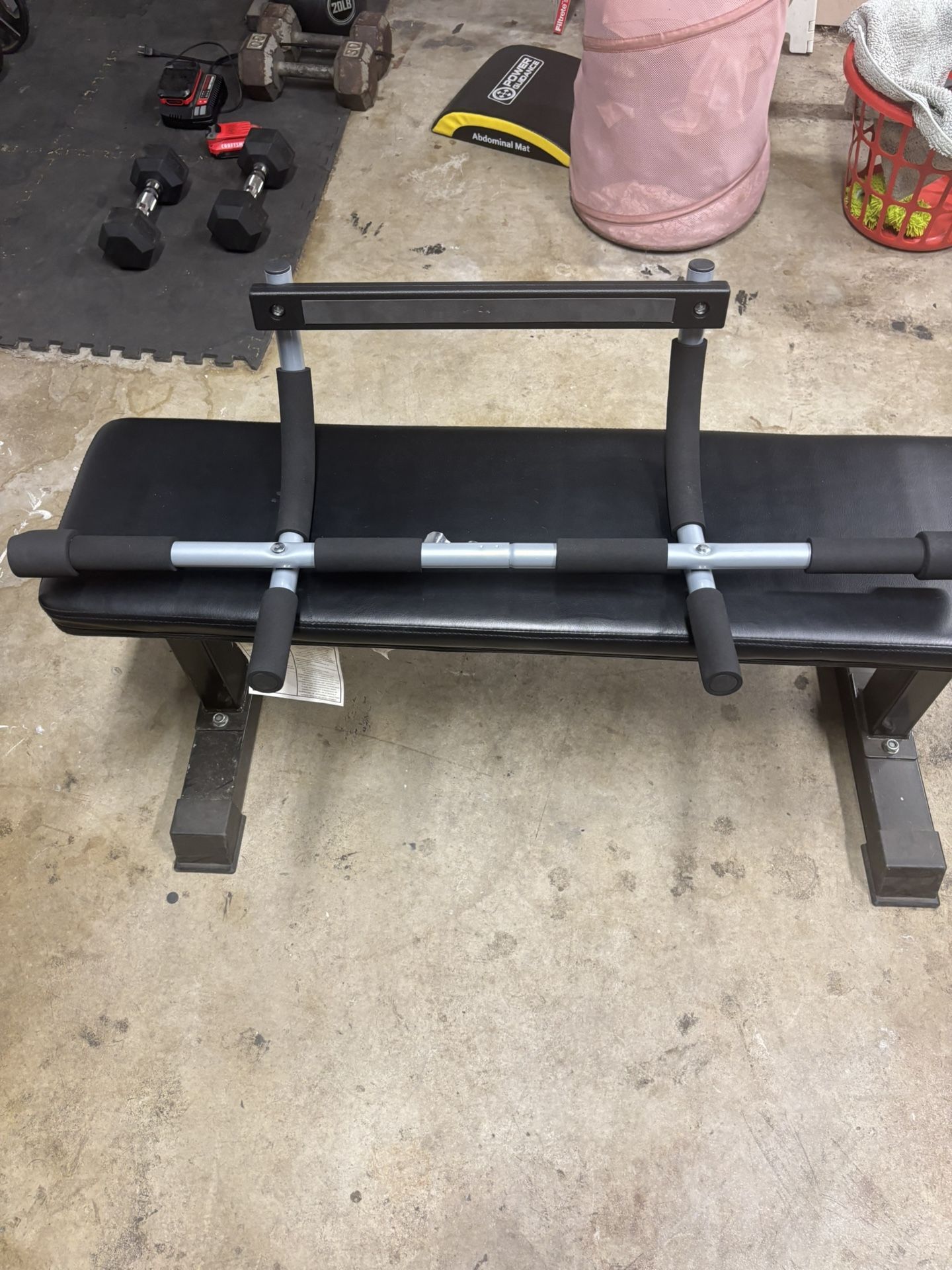 Pull Up Bar