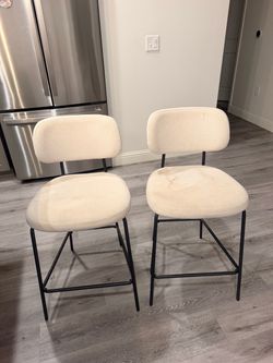 2 Kitchen chairs