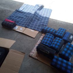 Brand New 40 Picnic Blankets/ Beach Blanket