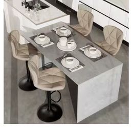 New 4 piece Bar Stool Chairs in box