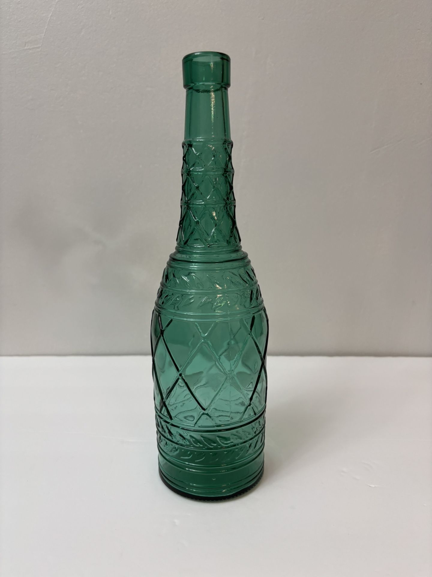 Vintage Teal Green Diamond/Lattice Embossed Wine Bottle
