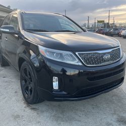 2014 KIA SORENTO