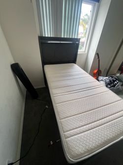 Twin bed