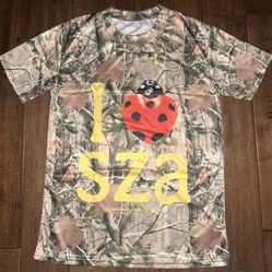 SZA GNX TOUR MERCH Kendrick Lamar Sza I Love SZA Camo T-Shirt Tour