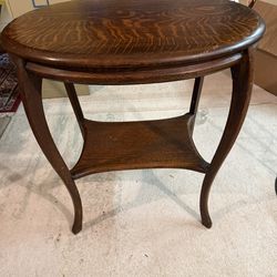 Victorian Tilt Top Tea Or Parlor Table