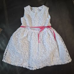 Carters 12 Month White With Pink Bow 🎀 Dress