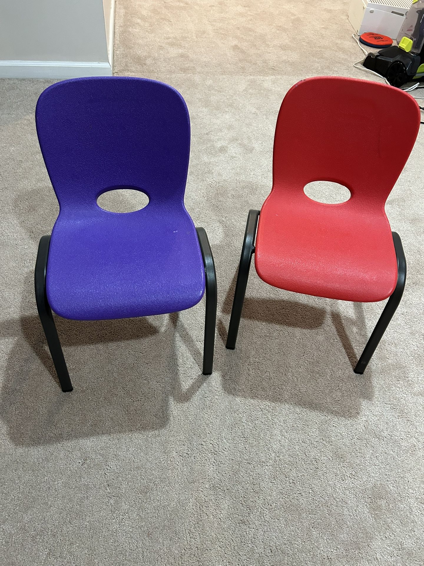 For Sale: Kids Chairs