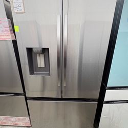 Samsung Refrigerator With Water And Ice In Stainless Steel