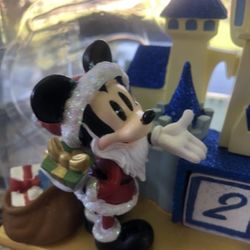 Disney Parks Countdown Christmas Holiday Mickey Minnie Castle Calendar 
