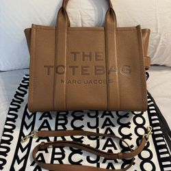 Marc Jacobs Medium Tote Bag