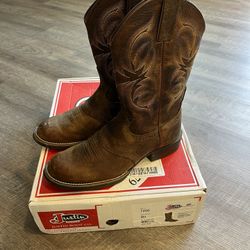 Justin Boots Size 9