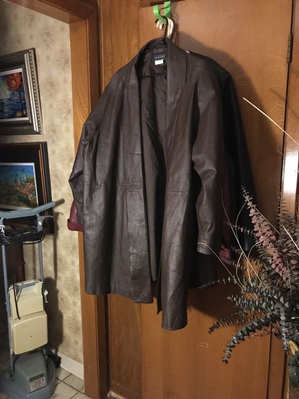 Women's brown Via Accenti leather coat, size 3X