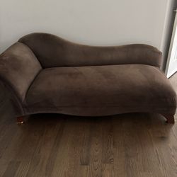 Walter E Smithe Chaise Lounge Chair Couch 