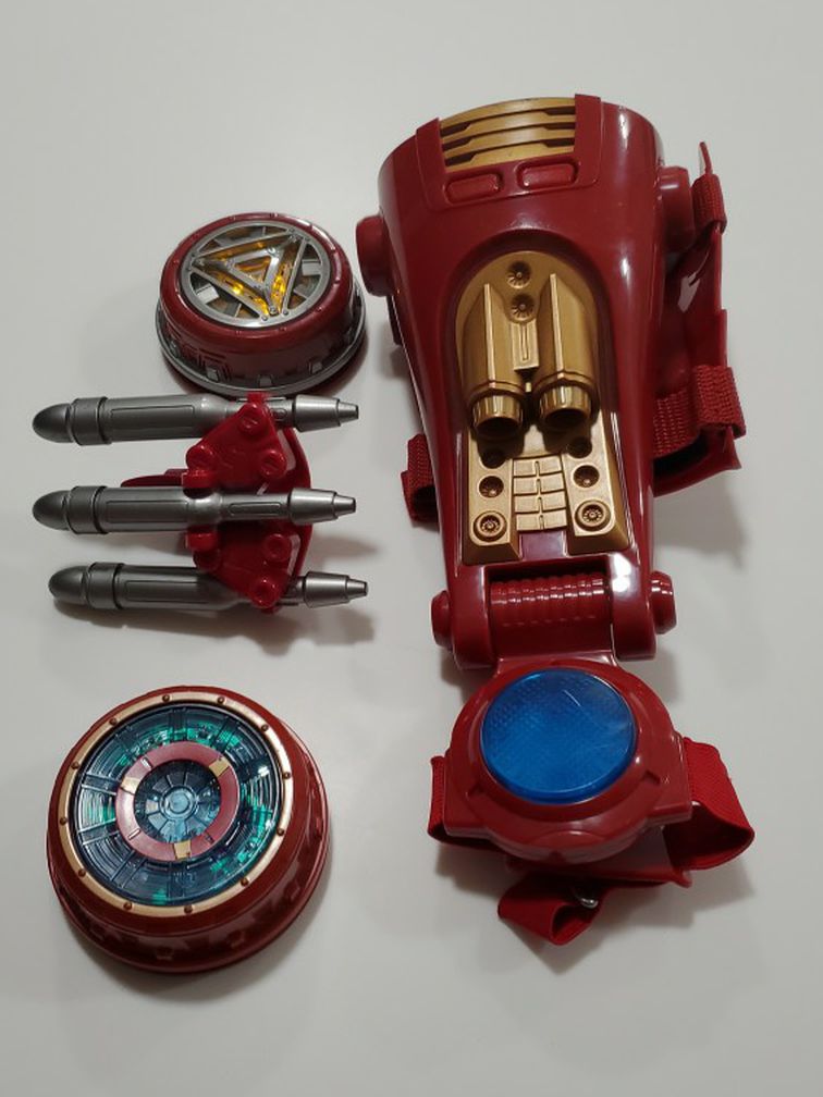 Ironman Kids Role-playing Arm And Additional Accessories