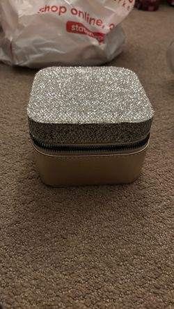 Bebe Jewelry Case